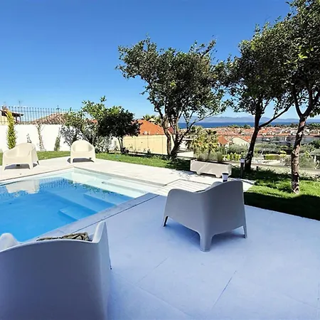Mandarini Luxury 5 Bedrooms 12 Guests וילה