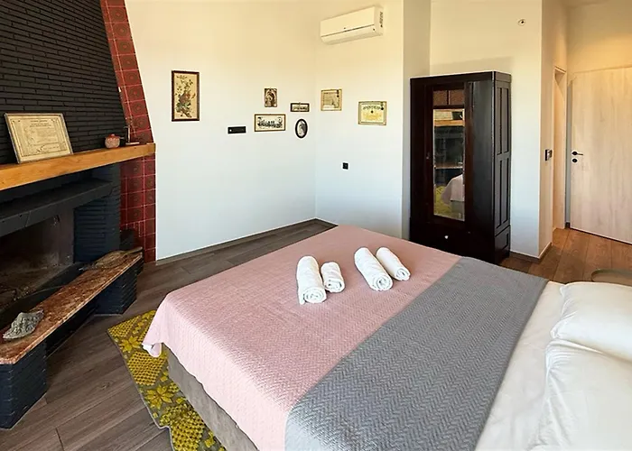 Mandarini Luxury 5 Bedrooms 12 Guests *