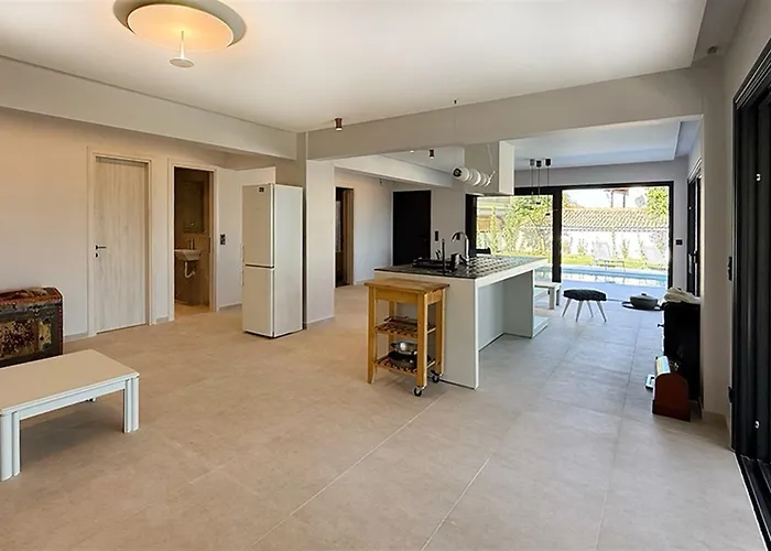 Mandarini Luxury 5 Bedrooms 12 Guests 佩科霍里