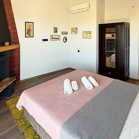 Mandarini Luxury 5 Bedrooms 12 Guests *